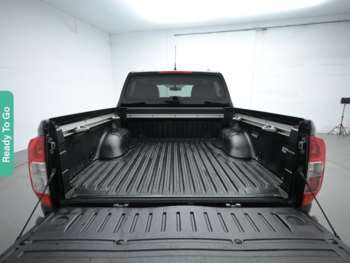 Used Nissan Navara 2021 for sale - 73841185: Photo