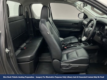 Used Toyota Hilux 2022 for sale - 79519189: Photo