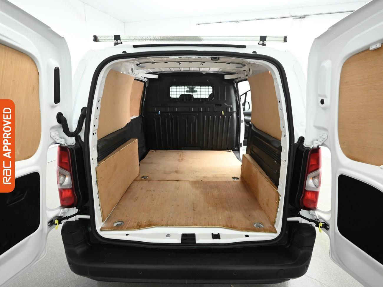 Used Peugeot Partner 2022 for sale - 76697627: Photo 13