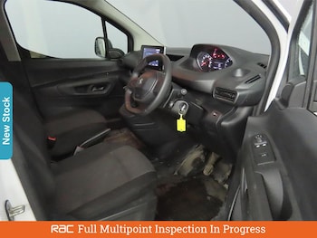 Used Peugeot Partner 2023 for sale - 77555618: Photo