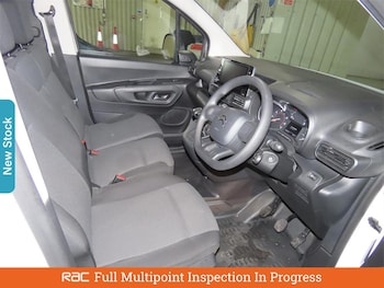 Used Citroen Berlingo 2022 for sale - 76374733: Photo