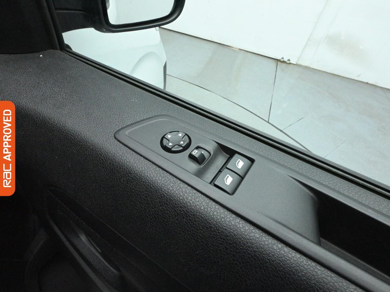 Used Vauxhall Vivaro 2024 for sale - 77443931: Photo 25