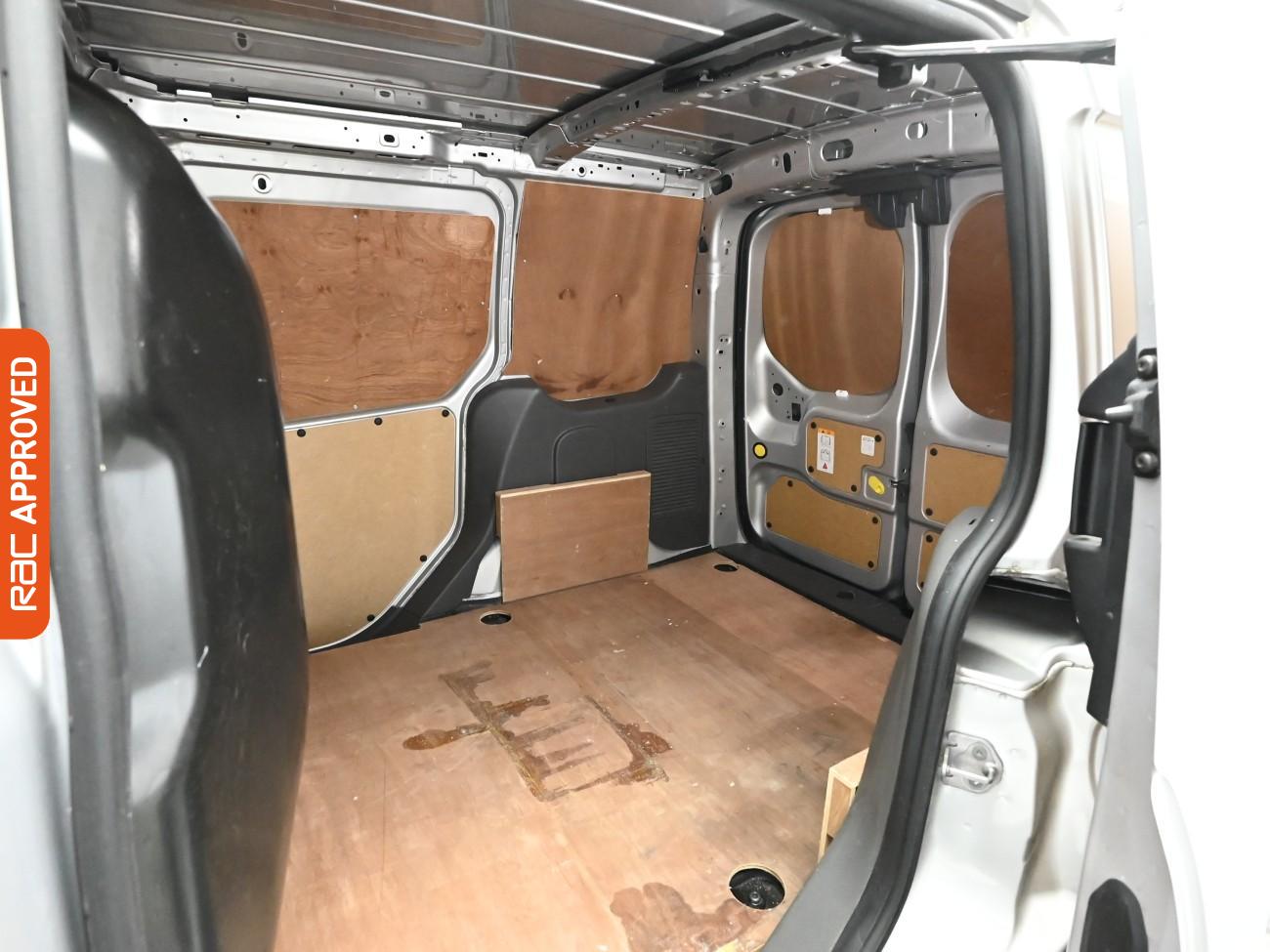 Used Ford Transit Connect 2020 for sale - 76972693: Photo 13