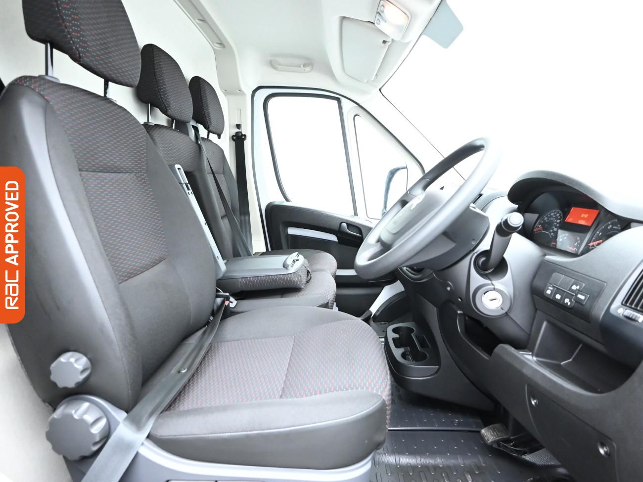 Used Citroen Relay 2023 for sale - 76249224: Photo 2