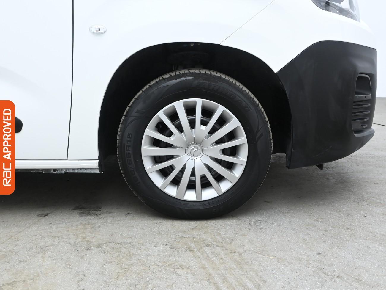 Vehicle 22