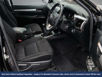 Used Toyota Hilux 2021 for sale - 79003967: Photo