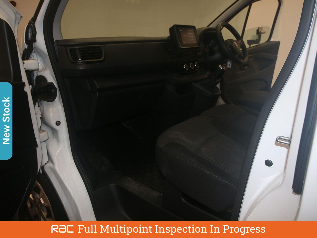 Used Renault Trafic 2022 for sale - 76827933: Photo 2