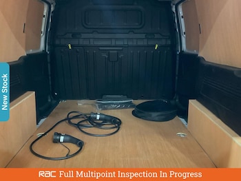 Used Peugeot e-Partner 2023 for sale - 78016117: Photo