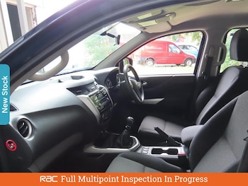 Used Nissan Navara 2021 for sale - 75603965: Photo