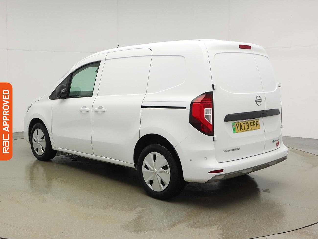 Used Nissan Other 2023 for sale - 77000604: Photo 8