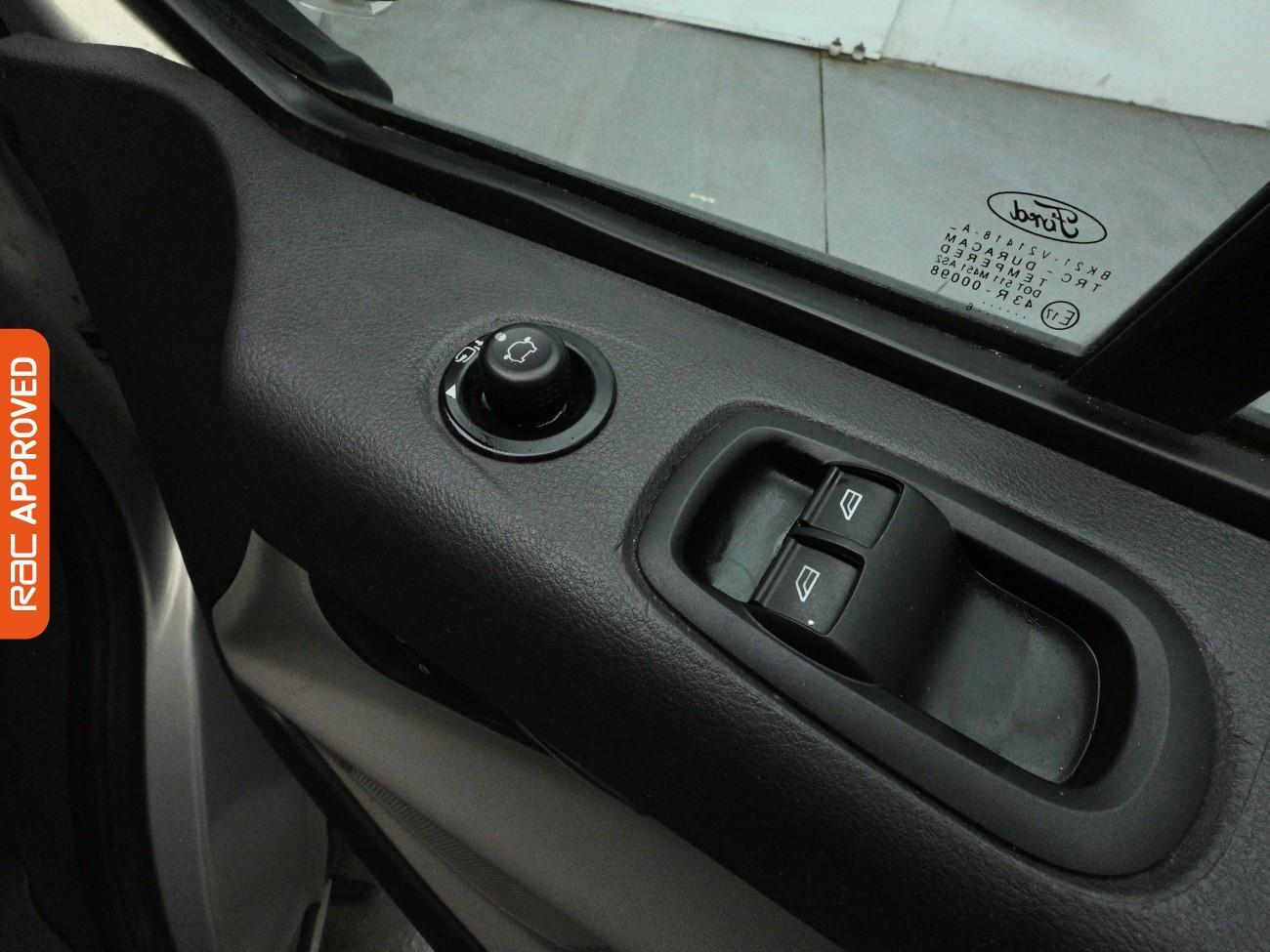 Used Ford Transit Custom 2016 for sale - 77407583: Photo 26