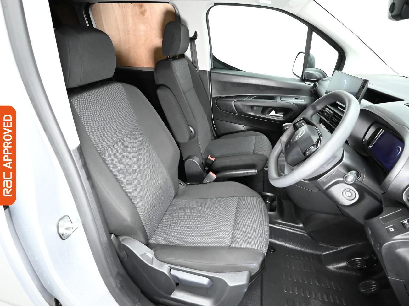 Used Citroen Berlingo 2025 for sale - 77283356: Photo 2