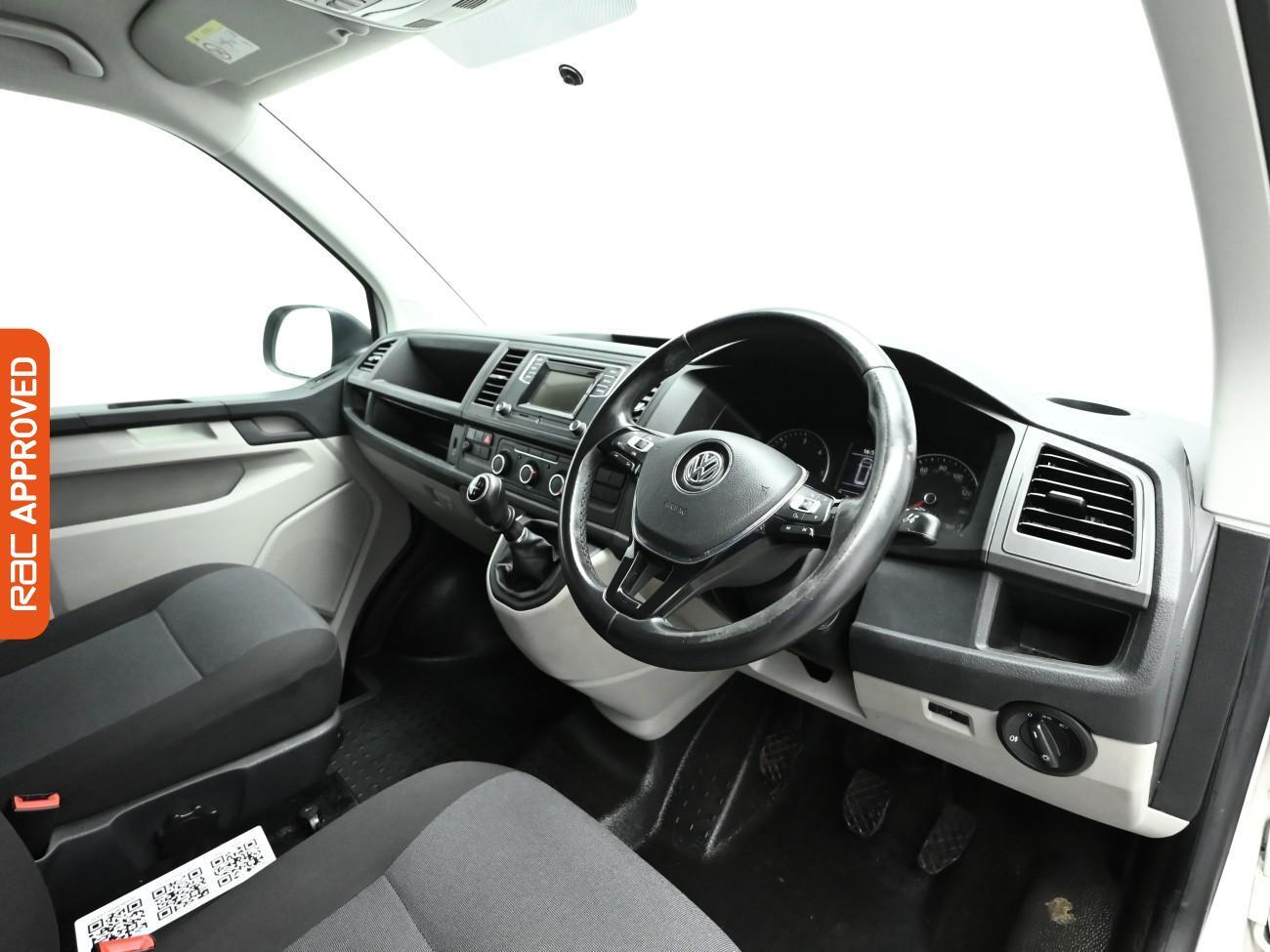 Used Volkswagen Transporter 2019 for sale - 77000620: Photo 9