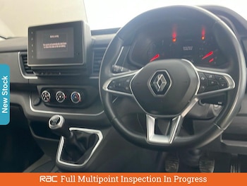 Used Renault Trafic 2022 for sale - 76805310: Photo