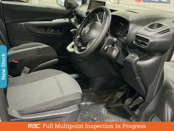 Used Citroen Berlingo 2024 for sale - 75499556: Photo
