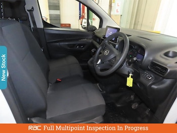 Used Vauxhall Combo 2021 for sale - 76805309: Photo