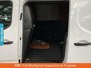 Used Toyota ProAce 2023 for sale - 77929013: Photo