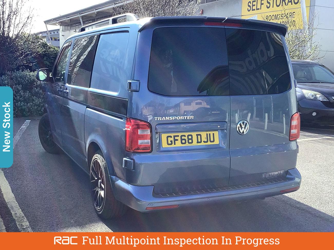 Used Volkswagen Transporter 2018 for sale - 78092229: Photo 2