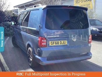 Used Volkswagen Transporter 2018 for sale - 78092229: Photo