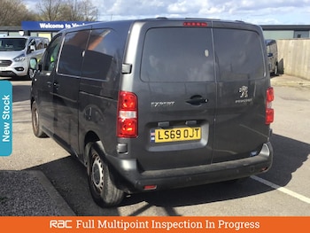 Used Peugeot Expert 2019 for sale - 78078999: Photo