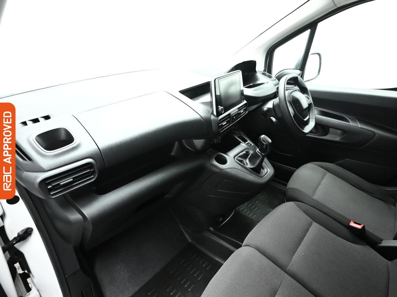 Used Peugeot Partner 2020 for sale - 77000616: Photo 23