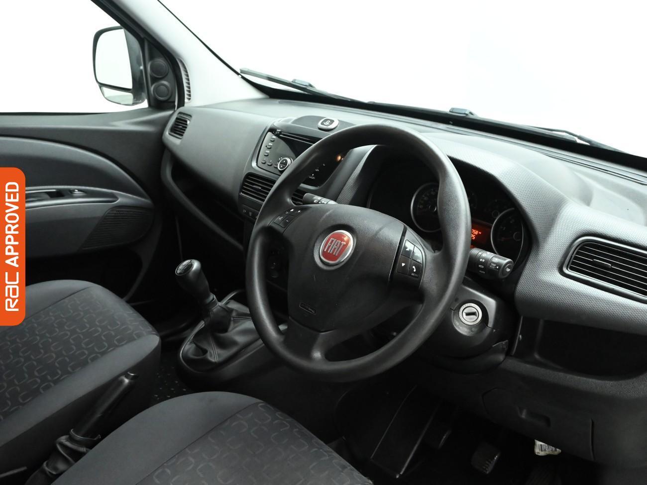 Used Fiat Doblo 2021 for sale - 76890139: Photo 2