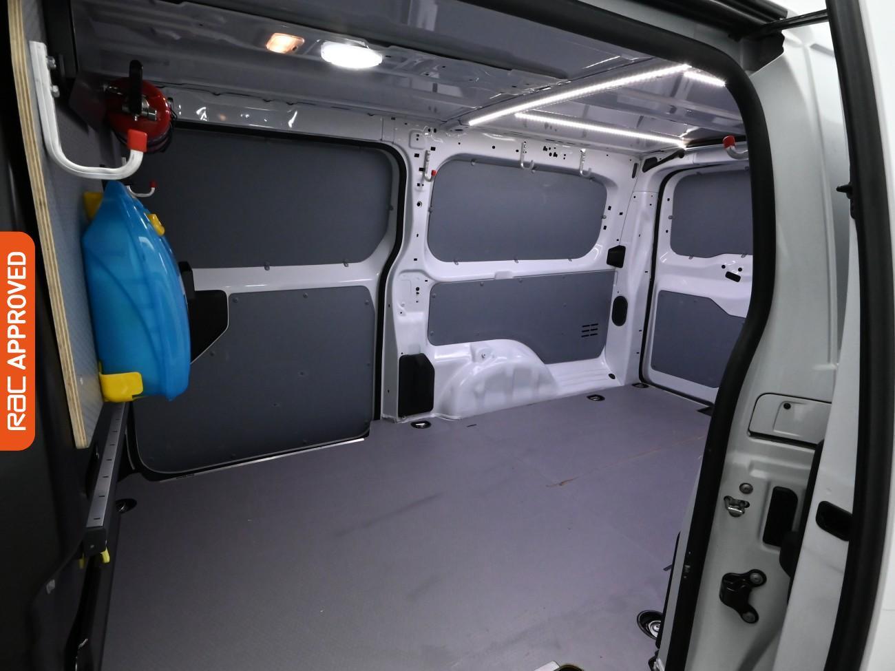 Used Peugeot e-Expert 2023 for sale - 77138855: Photo 13