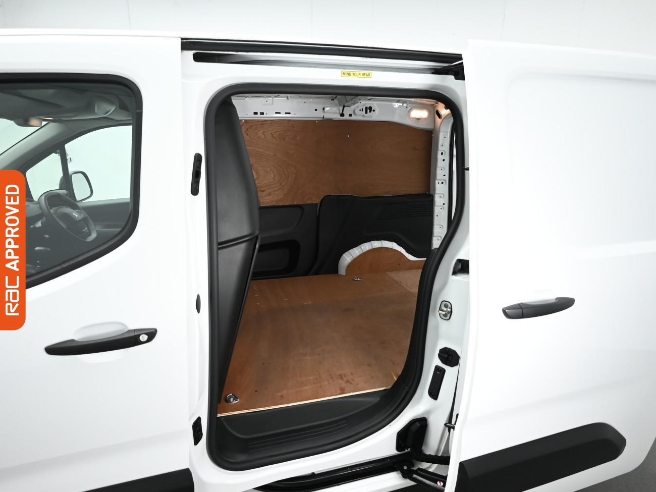 Used Peugeot Partner 2022 for sale - 76373936: Photo 13