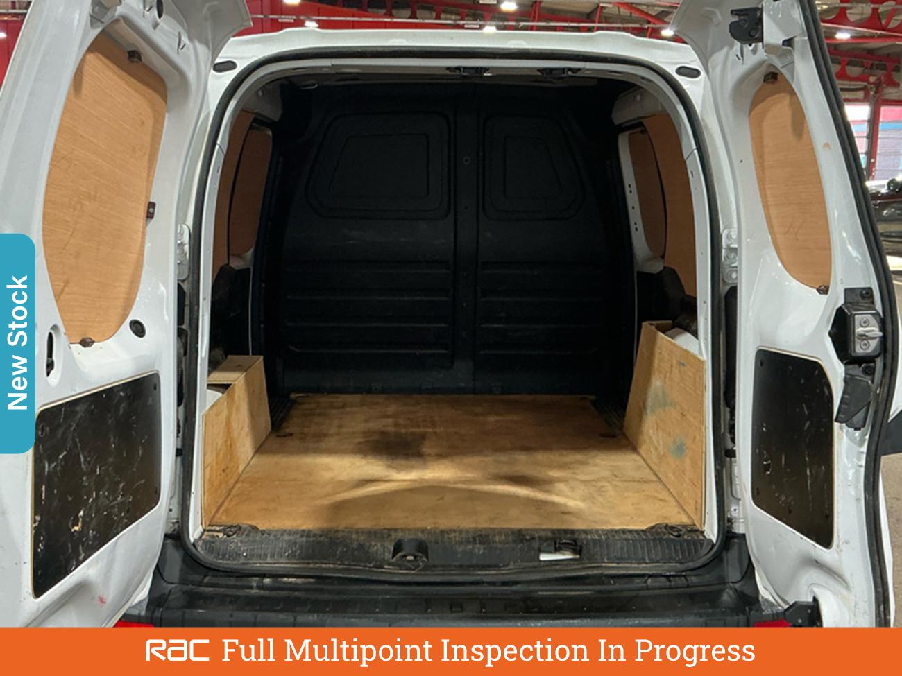 Used Renault Kangoo 2023 for sale - 76435936: Photo 4