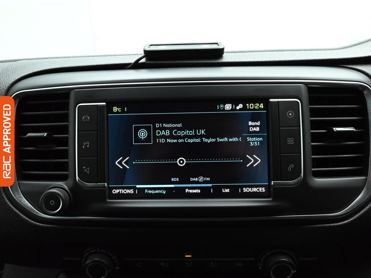 Used Peugeot e-Expert 2021 for sale - 76782946: Photo 21