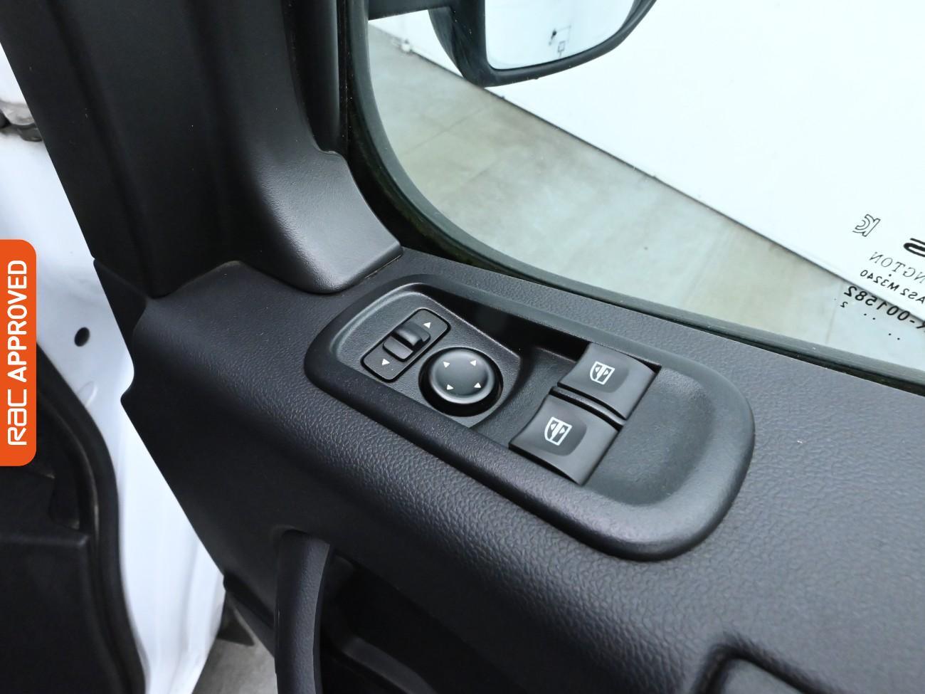 Used Nissan Interstar 2022 for sale - 77604238: Photo 25