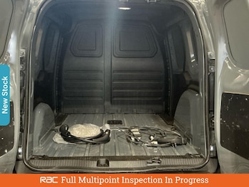 Used Nissan Other 2023 for sale - 78502096: Photo