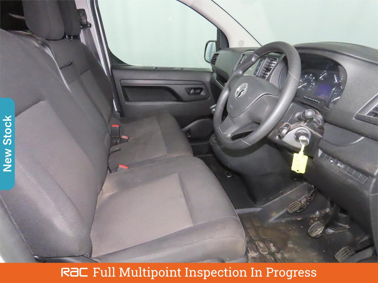 Used Vauxhall Vivaro 2023 for sale - 77604211: Photo 3