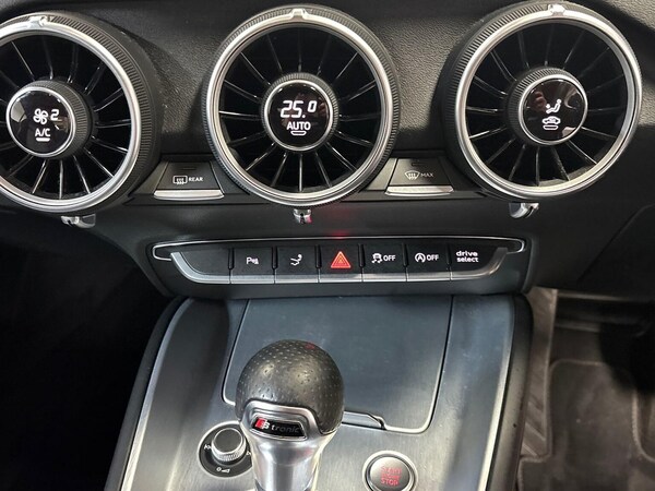 Used Audi TT 2015 for sale - 76157174: Photo 23