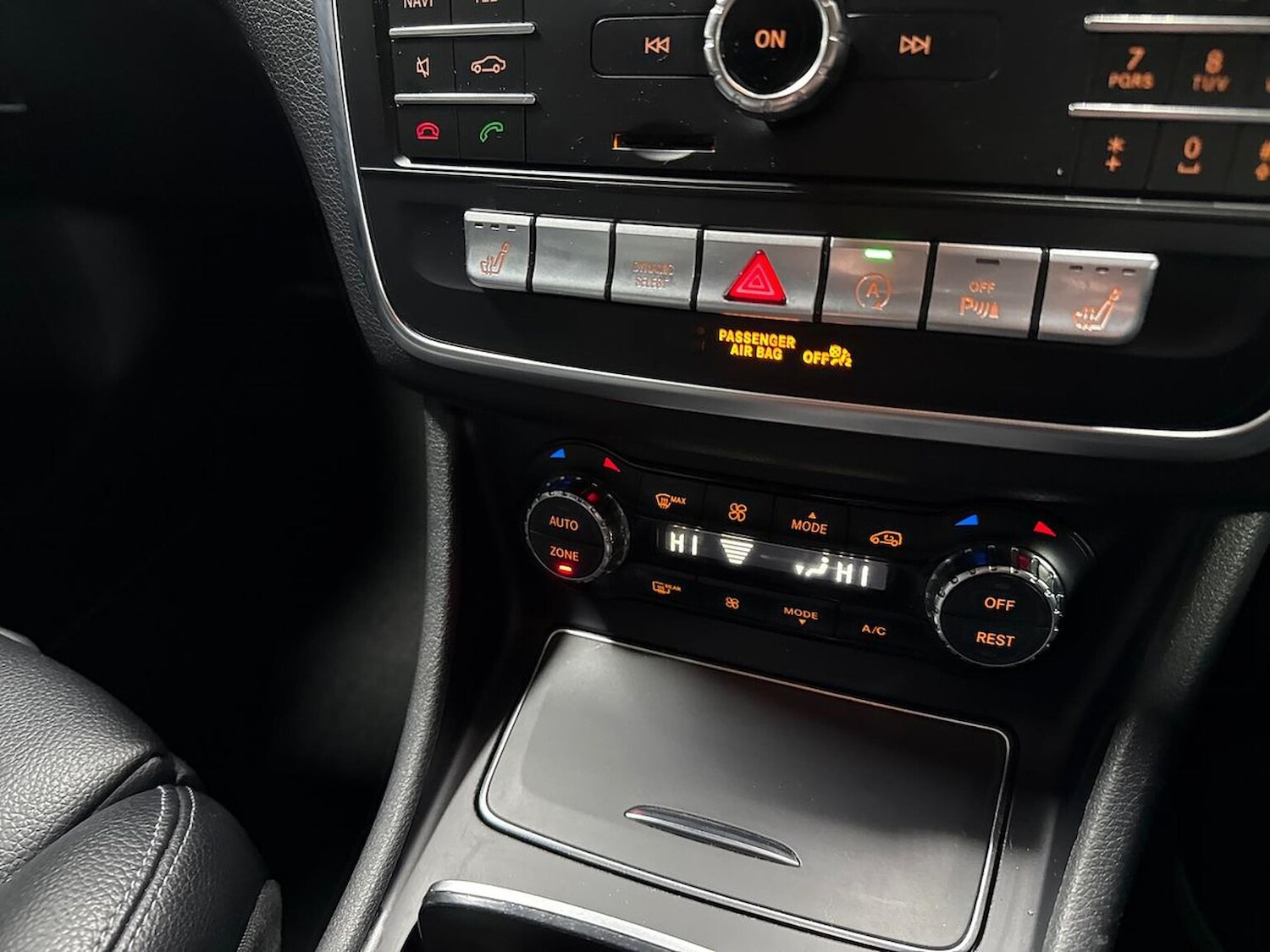 Used Mercedes-Benz GLA 2018 for sale - 76877982: Photo 12