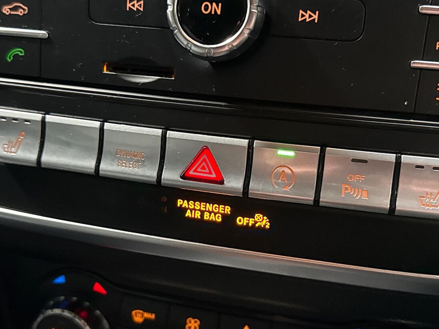 Used Mercedes-Benz GLA 2018 for sale - 76877982: Photo 22