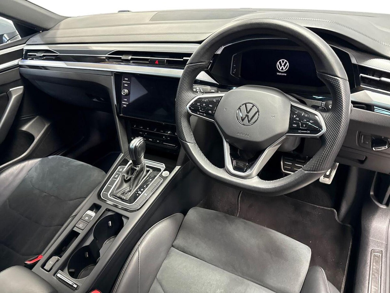 Used Volkswagen Arteon 2022 for sale - 76363391: Photo 8