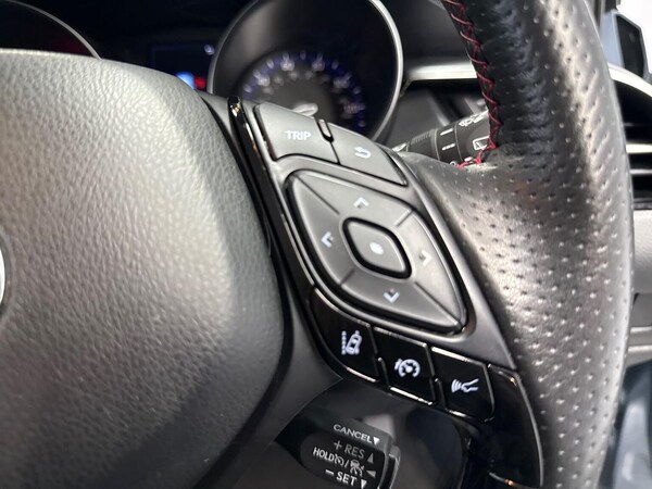 Used Toyota C-HR 2022 for sale - 76225025: Photo 24