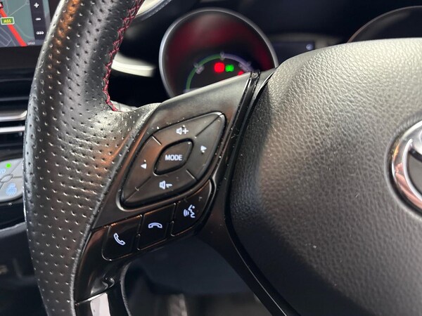 Used Toyota C-HR 2022 for sale - 76225025: Photo 25