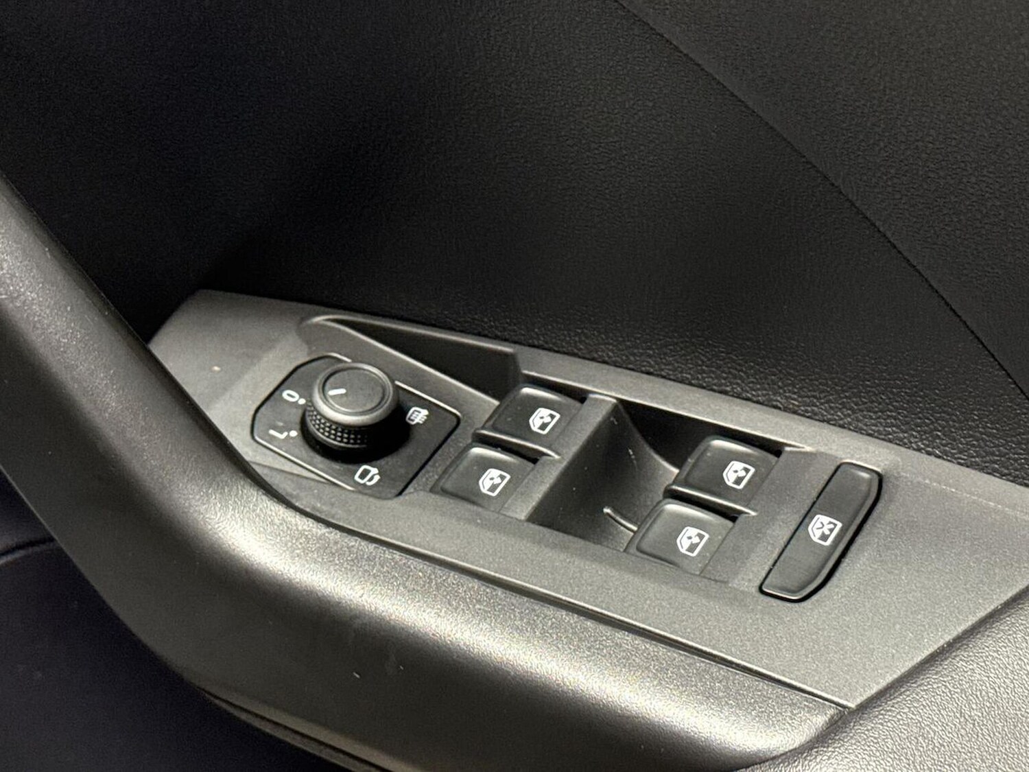Used Volkswagen T-Cross 2022 for sale - 76157172: Photo 20
