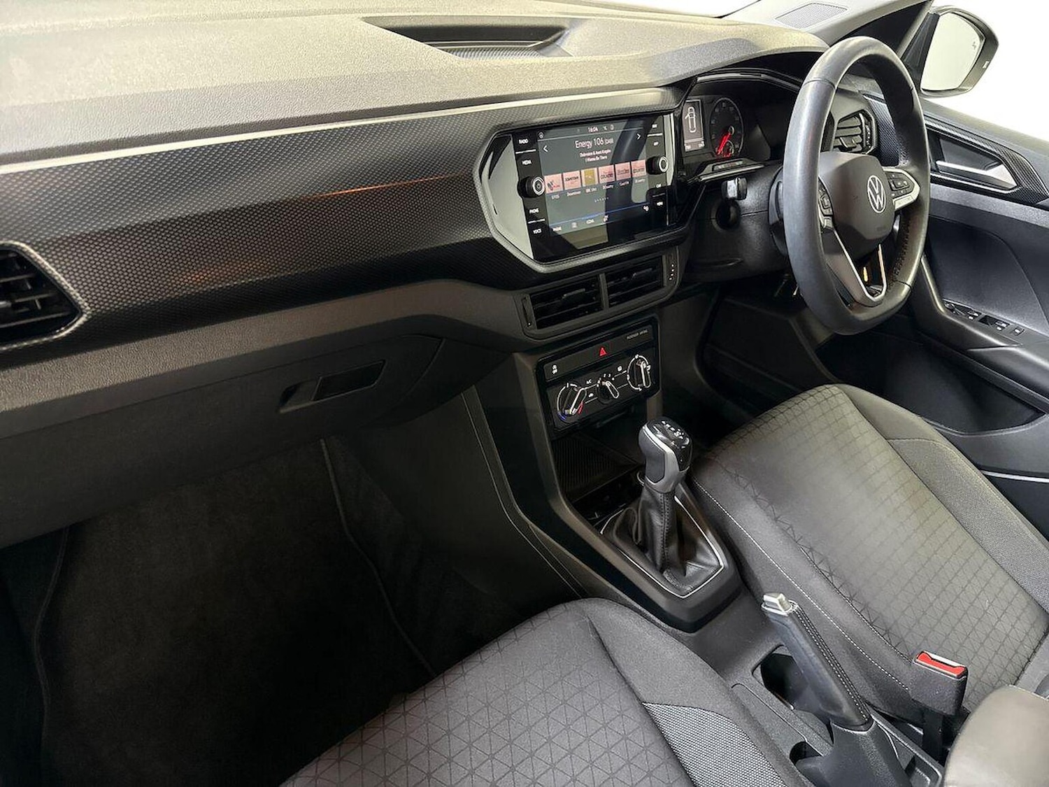 Used Volkswagen T-Cross 2022 for sale - 76157172: Photo 7