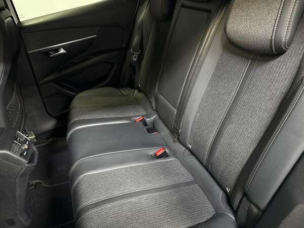 Used Peugeot 3008 2019 for sale - 76231681: Photo 16
