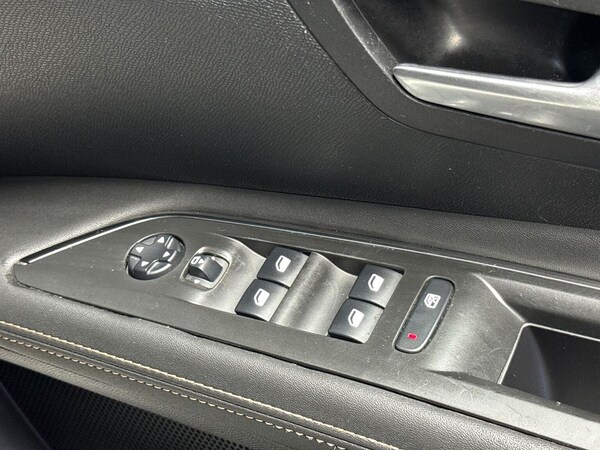 Used Peugeot 3008 2019 for sale - 76231681: Photo 21