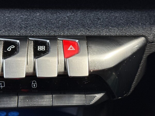 Used Peugeot 3008 2019 for sale - 76231681: Photo 22