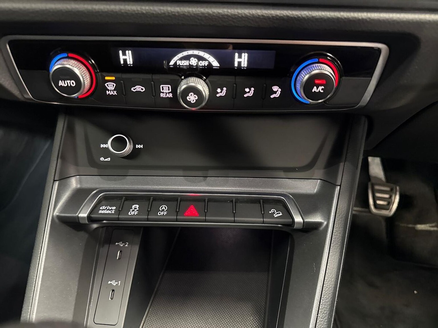 Used Audi Q3 2021 for sale - 76300732: Photo 12