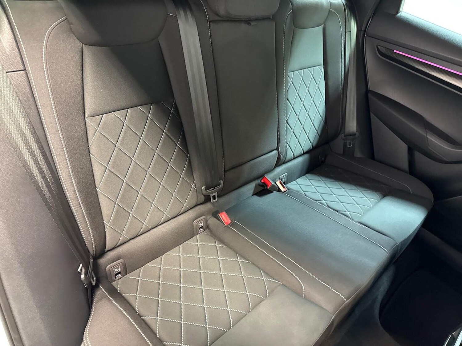 Used Skoda Karoq 2022 for sale - 76127186: Photo 16