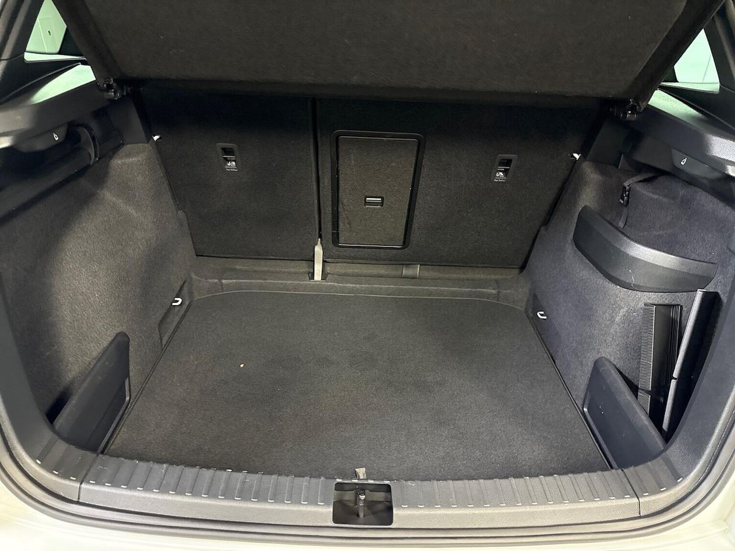 Used Skoda Karoq 2022 for sale - 76127186: Photo 17