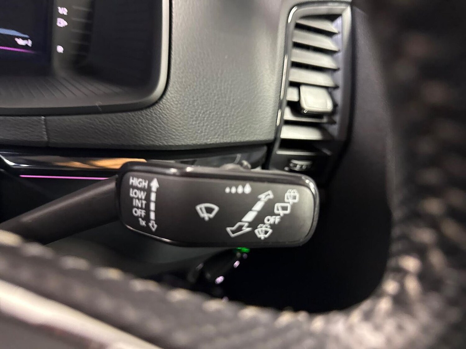 Used Skoda Karoq 2022 for sale - 76127186: Photo 27