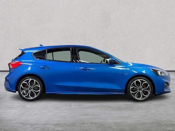 Used Ford Focus 2019 for sale - 76027519: Photo 3