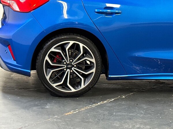 Used Ford Focus 2019 for sale - 76027519: Photo 6
